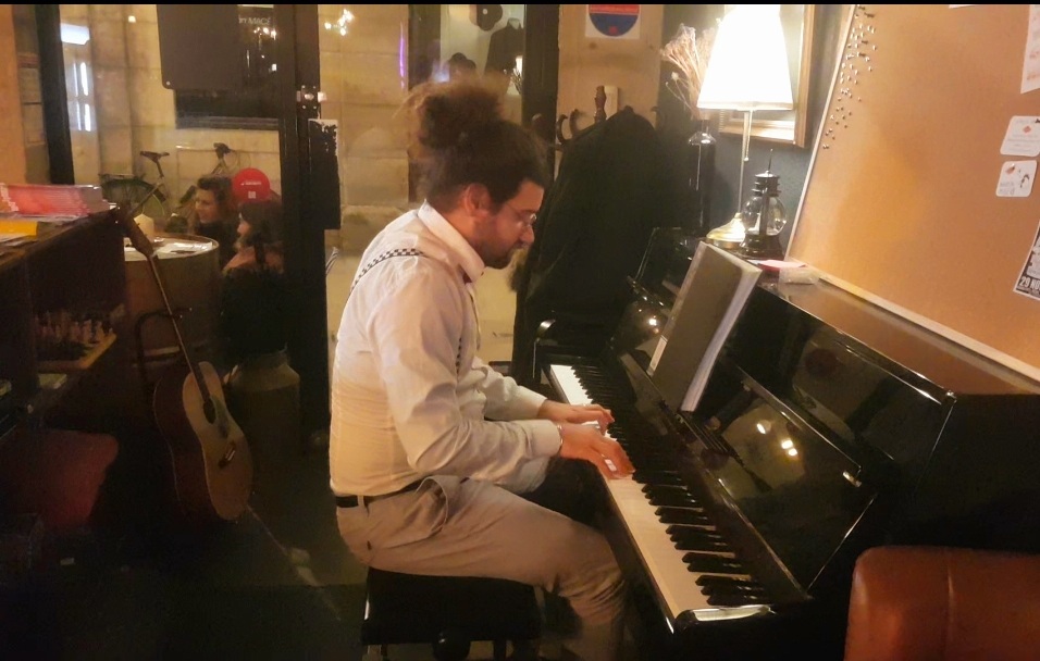 Pianothony