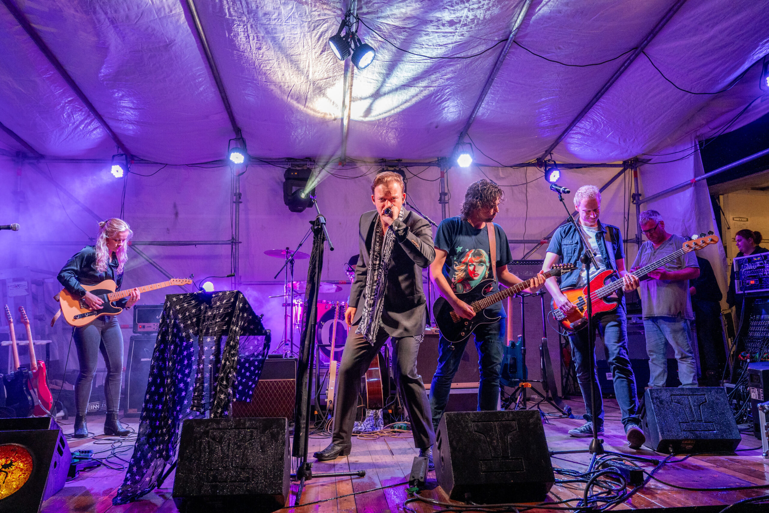 Coverband Compromise